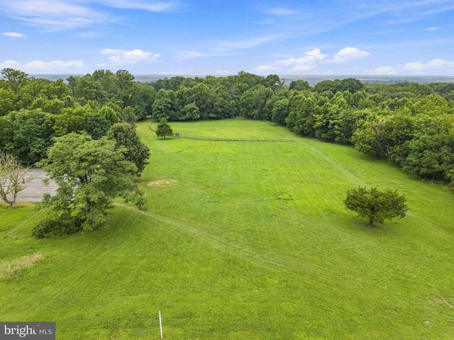 247 MAPLE RIDGE LN, Harpers Ferry, WV 25425