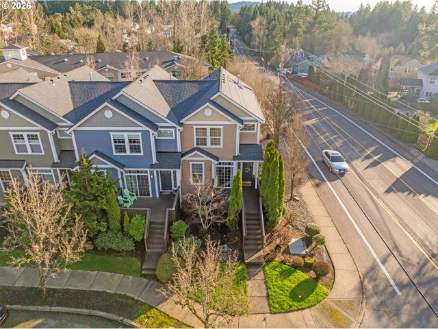 14212 Se OREGON TRAIL Dr, Clackamas, OR 97015