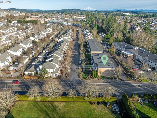 14212 Se OREGON TRAIL Dr, Clackamas, OR 97015