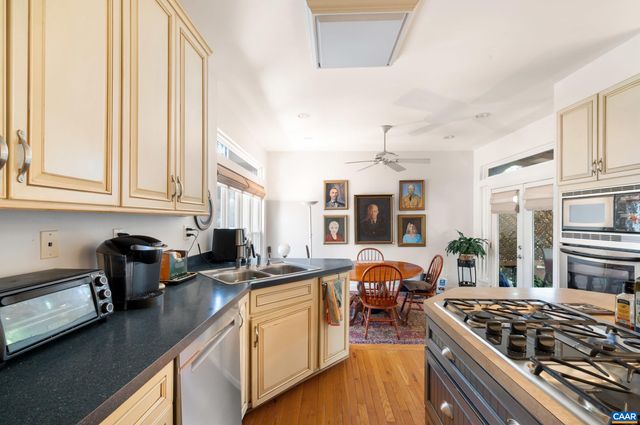 700 GRAVES ST, Charlottesville, VA 22902