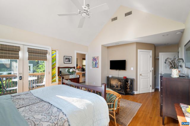 700 GRAVES ST, Charlottesville, VA 22902