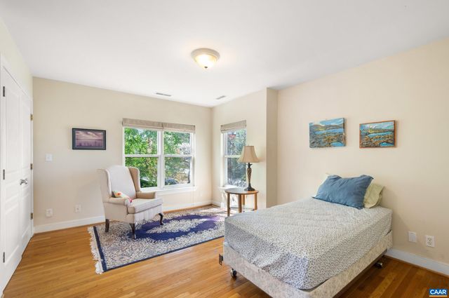 700 GRAVES ST, Charlottesville, VA 22902