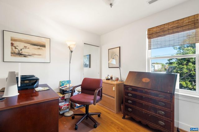 700 GRAVES ST, Charlottesville, VA 22902