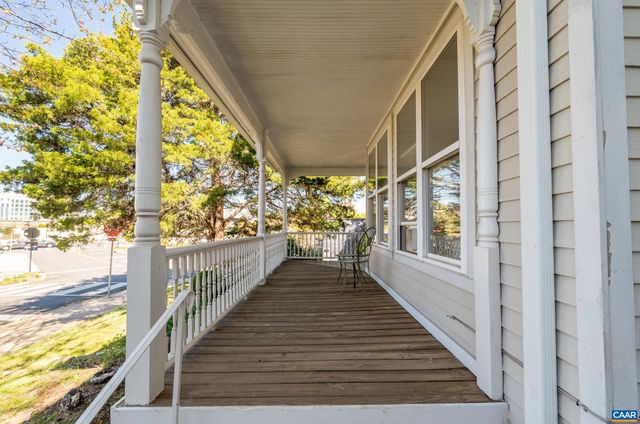 700 GRAVES ST, Charlottesville, VA 22902