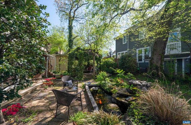 700 GRAVES ST, Charlottesville, VA 22902