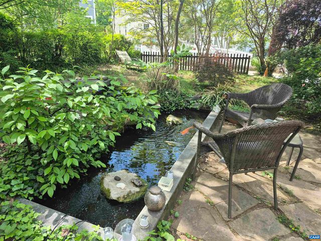 700 GRAVES ST, Charlottesville, VA 22902