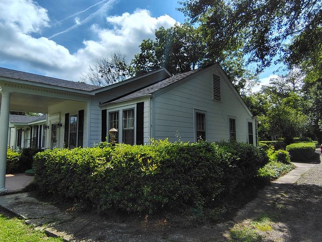406 Thames Street, Manning, SC 29102