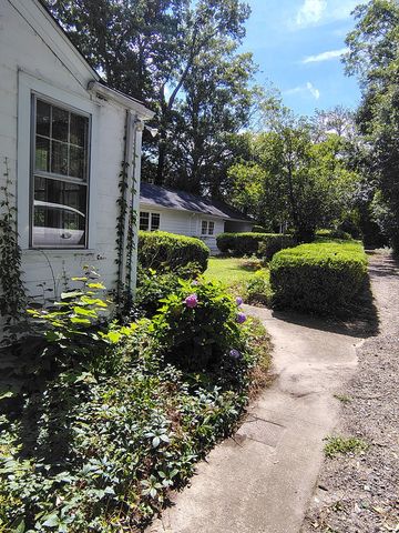 406 Thames Street, Manning, SC 29102