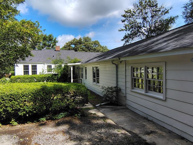 406 Thames Street, Manning, SC 29102