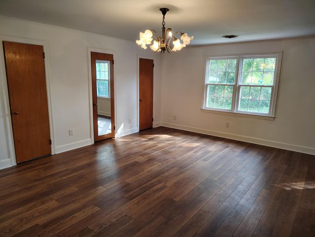 406 Thames Street, Manning, SC 29102