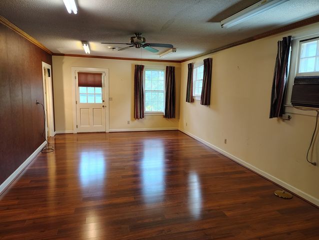 406 Thames Street, Manning, SC 29102