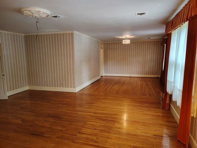 406 Thames Street, Manning, SC 29102