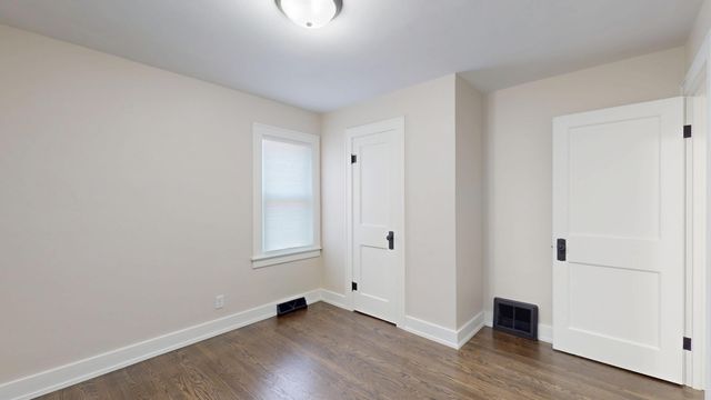 2310 W 73rd Avenue, Merrillville, IN 46410