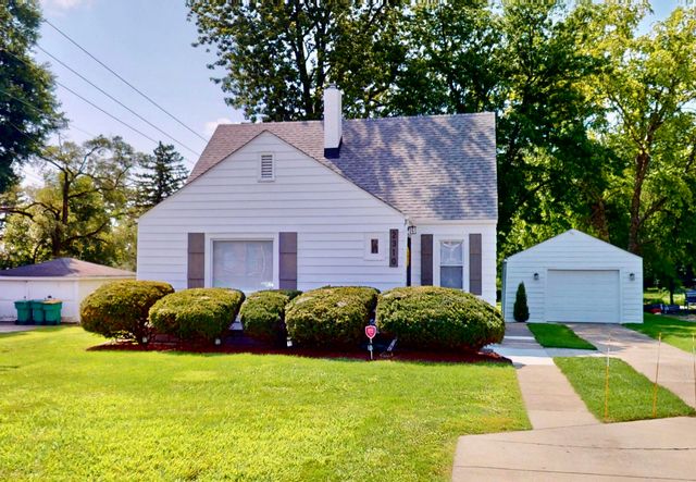 2310 W 73rd Avenue, Merrillville, IN 46410