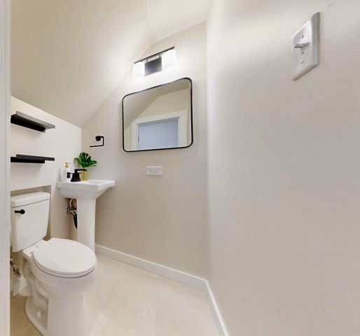 2310 W 73rd Avenue, Merrillville, IN 46410