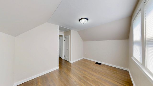 2310 W 73rd Avenue, Merrillville, IN 46410