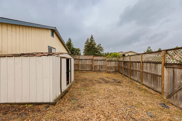 4600 Flores Ave, Rohnert Park, CA 94928