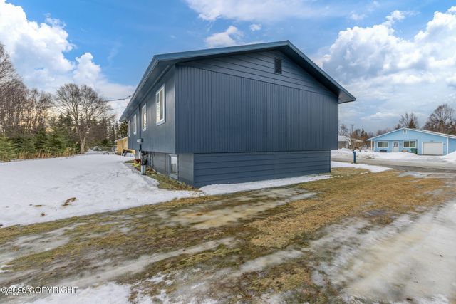 1214 Lilac Lane, Kenai, AK 99611