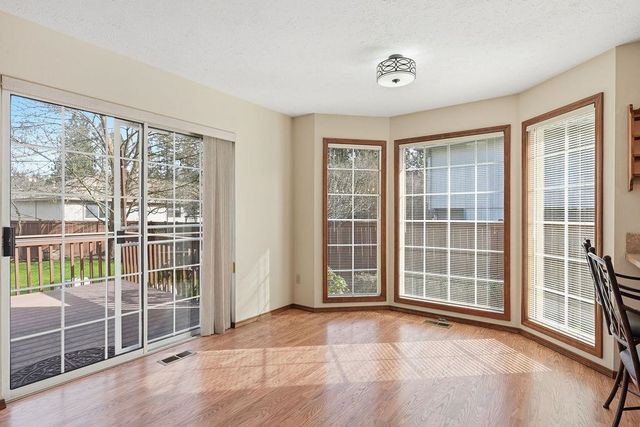 6008 W WIND RIVER Dr, Spokane, WA 99208