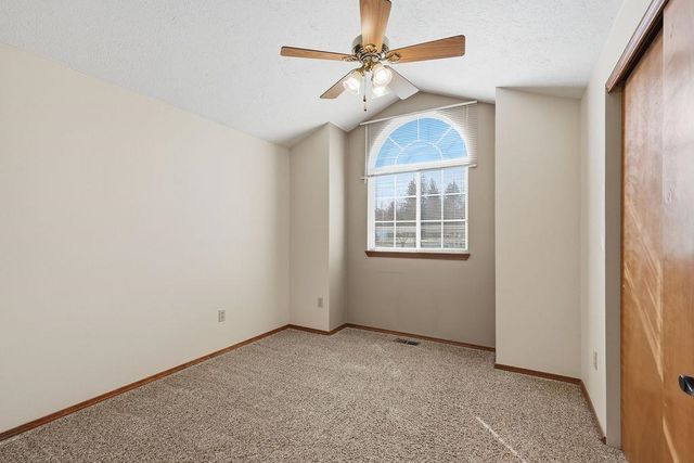 6008 W WIND RIVER Dr, Spokane, WA 99208