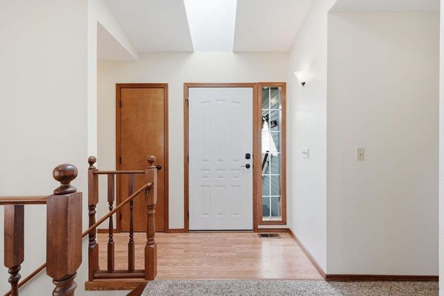 6008 W WIND RIVER Dr, Spokane, WA 99208