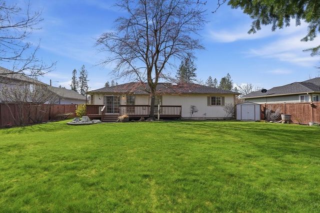 6008 W WIND RIVER Dr, Spokane, WA 99208