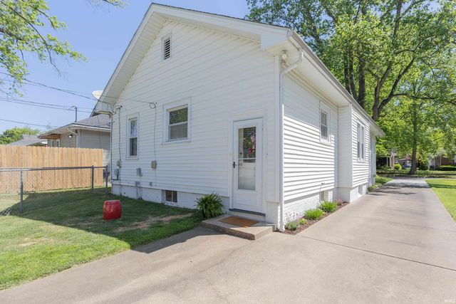 763 S Villa Drive, Evansville, IN 47714