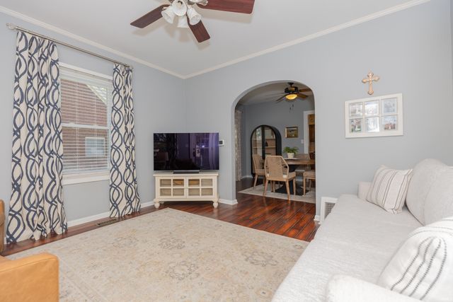 763 S Villa Drive, Evansville, IN 47714