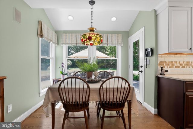 70 HOGAN LN, Ambler, PA 19002