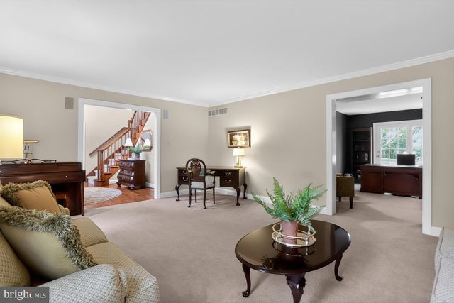 70 HOGAN LN, Ambler, PA 19002