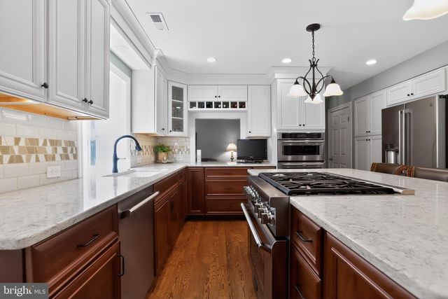 70 HOGAN LN, Ambler, PA 19002