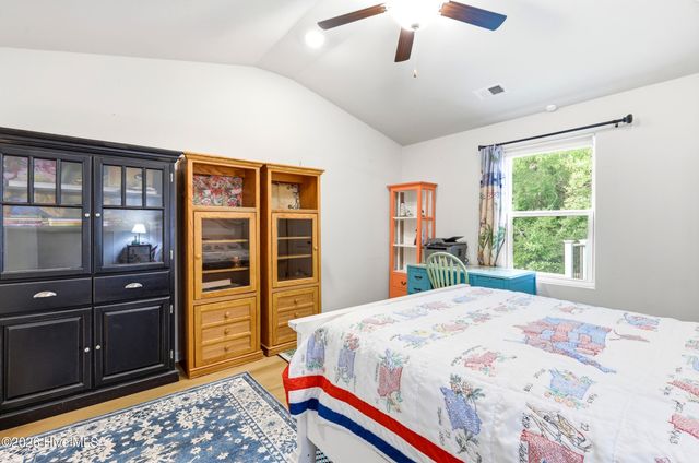 530 Poppleton Drive, Hampstead, NC 28443