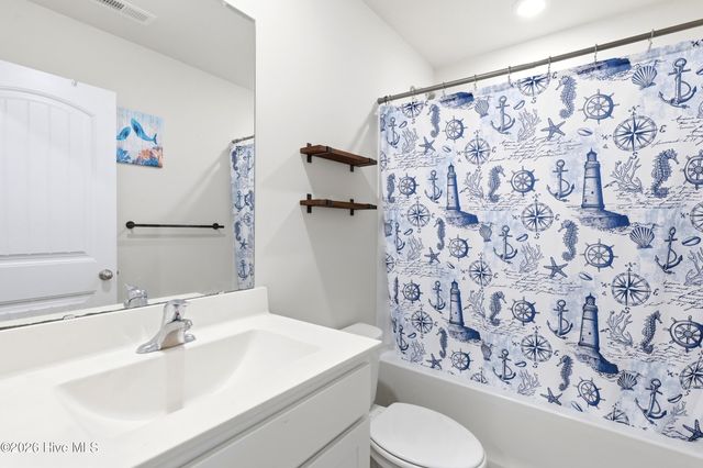 530 Poppleton Drive, Hampstead, NC 28443