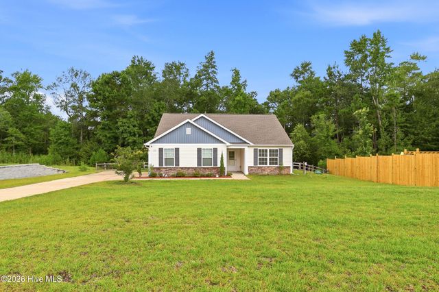 530 Poppleton Drive, Hampstead, NC 28443