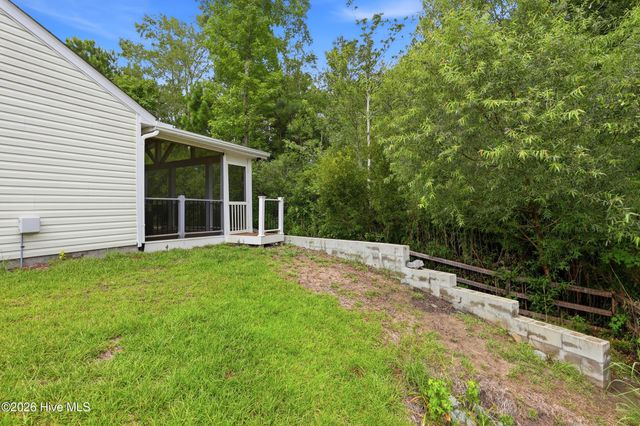 530 Poppleton Drive, Hampstead, NC 28443