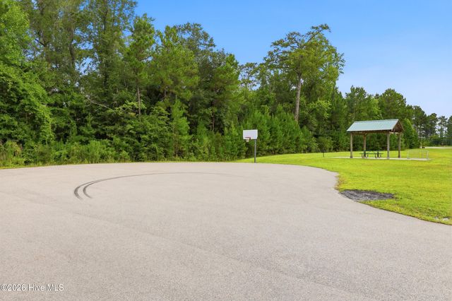 530 Poppleton Drive, Hampstead, NC 28443