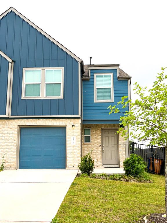 7120 Sparkling Light DR B, Del Valle, TX 78617