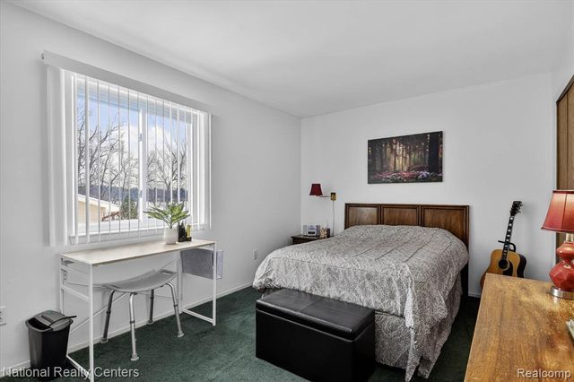 4315 Gale Drive, Howell, MI 48843