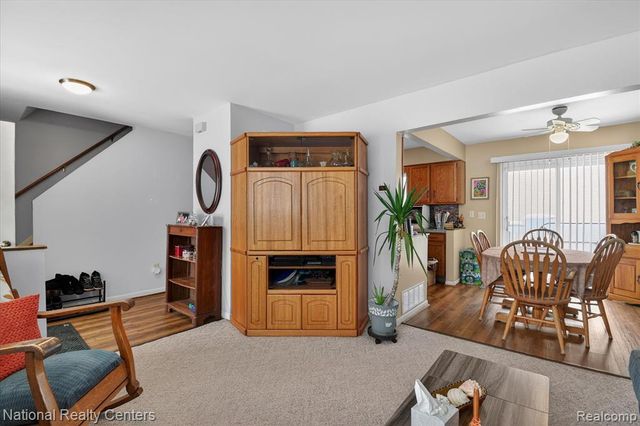 4315 Gale Drive, Howell, MI 48843