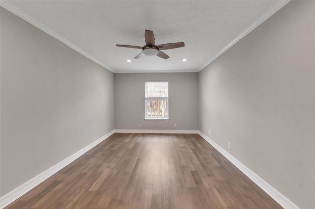 3535 Nasa Rd 1 64, Seabrook, TX 77586