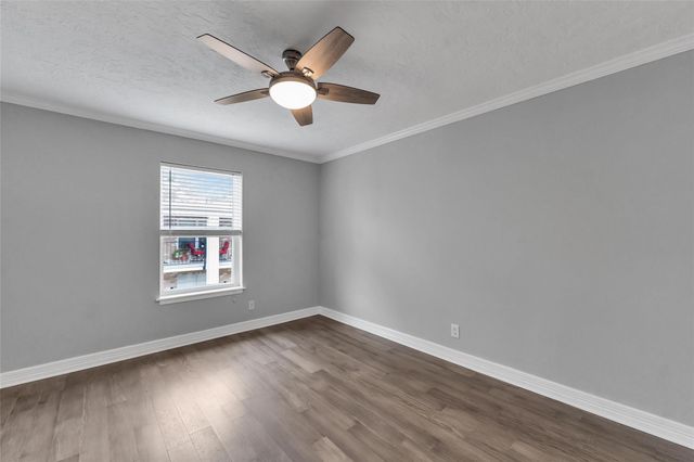 3535 Nasa Rd 1 64, Seabrook, TX 77586