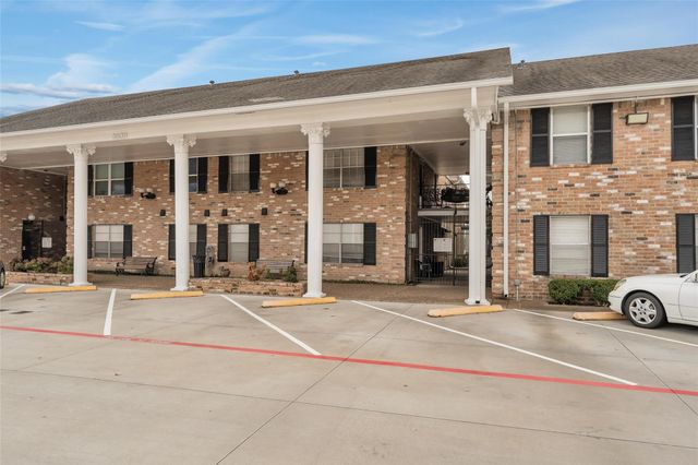 3535 Nasa Rd 1 64, Seabrook, TX 77586