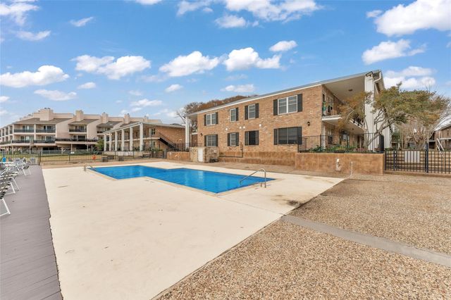 3535 Nasa Rd 1 64, Seabrook, TX 77586