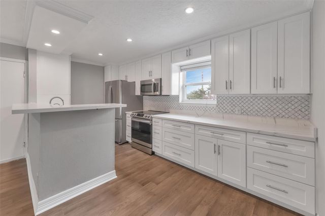 3535 Nasa Rd 1 64, Seabrook, TX 77586