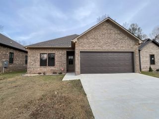 1007 N Jeff Davis Avenue, Jacksonville, AR 72076