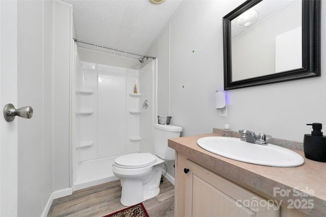 33 N Shadow Run, Balsam Grove, NC 28708