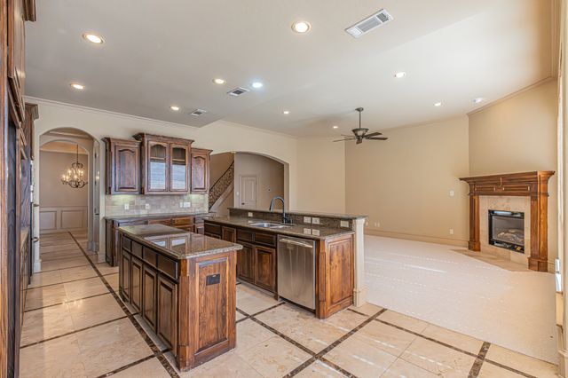 6916 Cannon Falls Drive, Plano, TX 75024