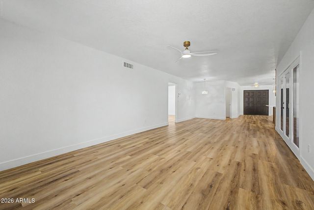 4036 W WOOD Drive, Phoenix, AZ 85029