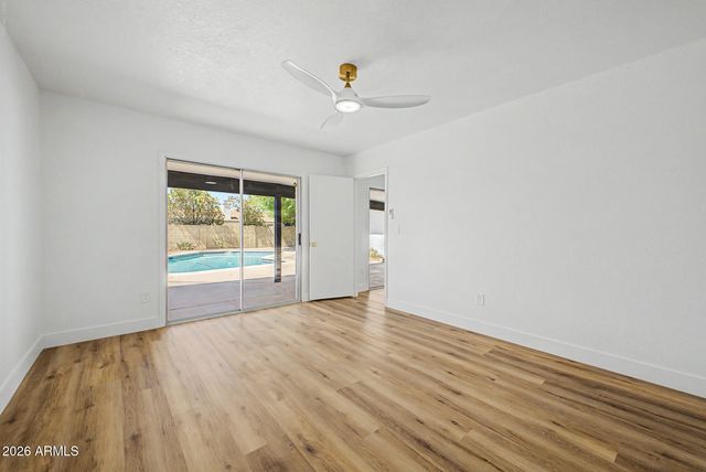 4036 W WOOD Drive, Phoenix, AZ 85029