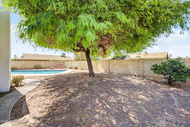 4036 W WOOD Drive, Phoenix, AZ 85029